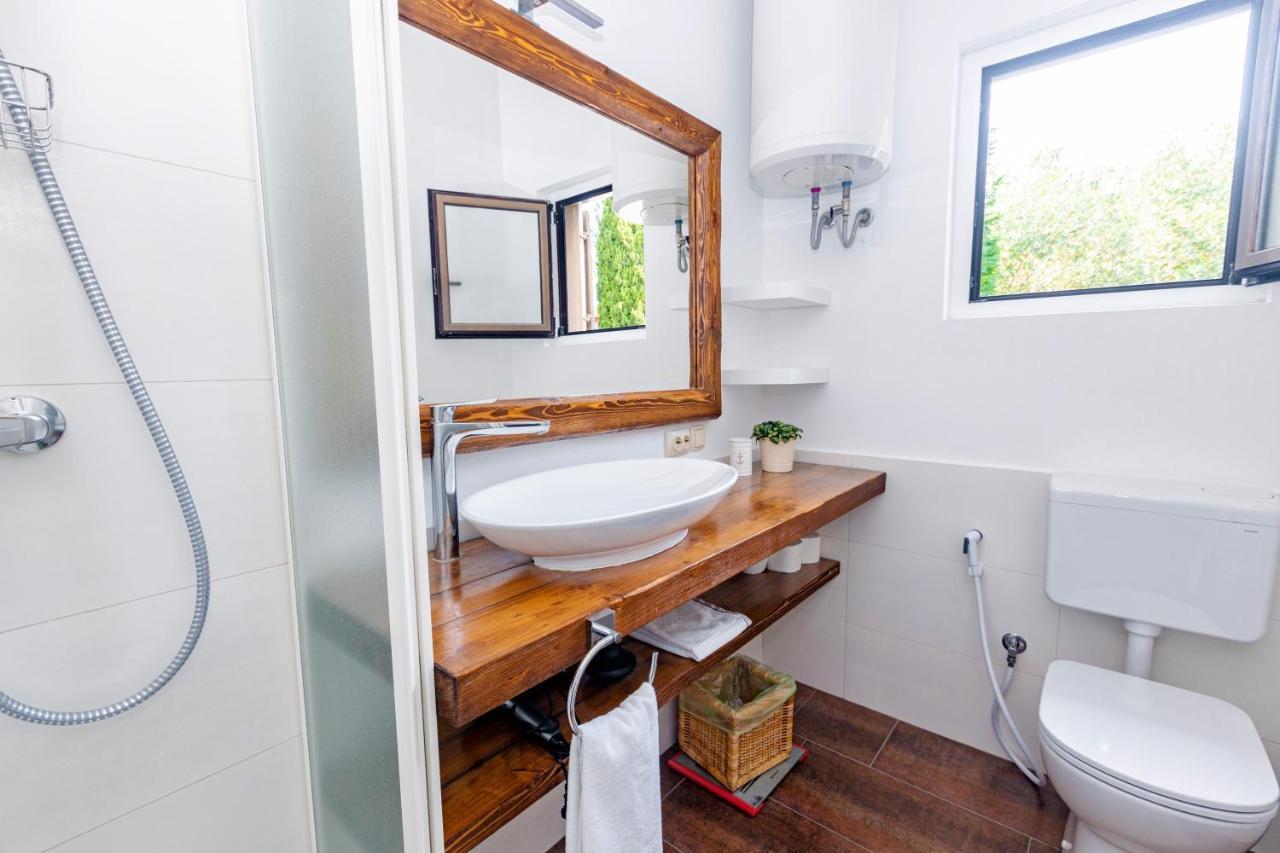 Residence Pecek Novigrad Istria Eksteriør bilde