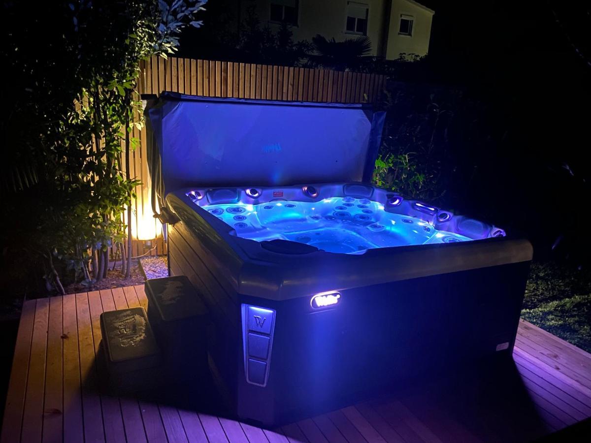 Residence Pecek Novigrad Istria Eksteriør bilde